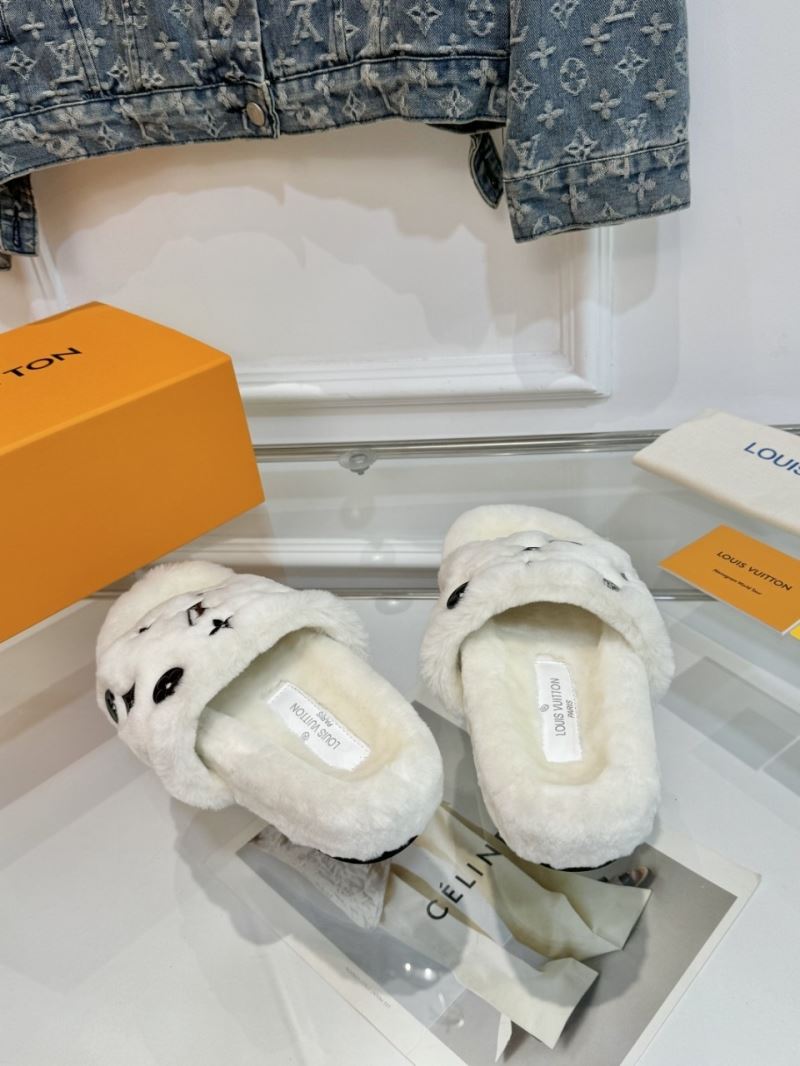 Louis Vuitton Slippers